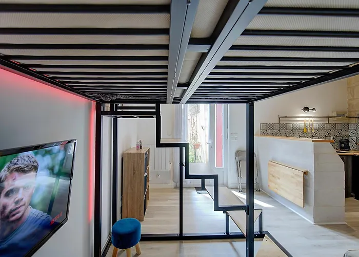 Au Coeur De * تور